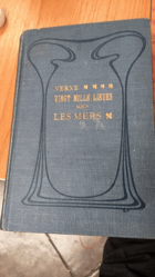 Vingt mille lieues sous les mers VOL I
