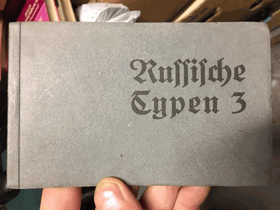 Russische Typen III - 10 Ansichtskarten. Postkartem ORIG. PORTFOLIO MILITÄRE Typen