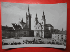 Klatovy - Klattau, Radnice, Černá věž a jezuitský kostel (pohled)