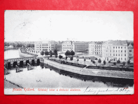 Hradec Králové - Königgrätz, Učitelský ústav a obchodní akademie, řeka, most (pohled)