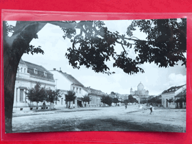 Štúrovo - Parkan - Párkány -  Gockern, Stalingradské náměstí, Slovensko (pohled)
