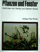 Pflanzen und Fenster