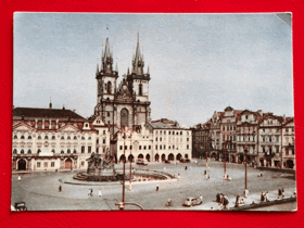 Praha - Straroměstské náměstí s Týnským chrámem (pohled)