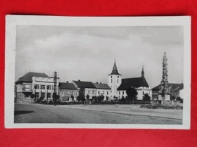 Bakov n. Jizerou - náměstí,  okres Mladá Boleslav. (pohled)