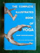 The complete  illustrated book of yoga