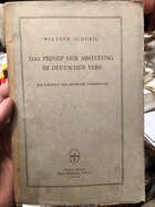 Das Prinzip der Abstufung im deutschen Vers. Zur Struktur der deutschen Verssprache. Von Walther ...