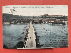 Praha - pohled s mostecké věže na Karlův most a Hradčany. Praha - Staré město - Karlův Most ...