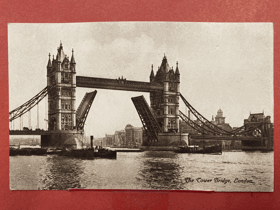 London. Tower Bridge