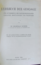Lehrbuch der Geologie. Für Studierende der Naturwissenschaften Geologen, Montanisten und Techniker