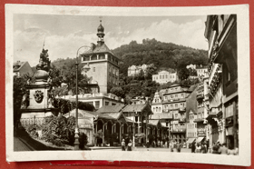 Karlovy Vary Zámecký vrch, oživená partie Pohled Pohlednice