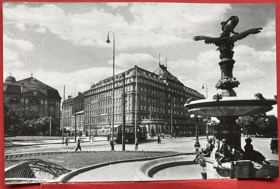 Bratislava TRAMVAJ Hviezdoslavovo námestie, Hotel Carlton Pohled Pohlednice